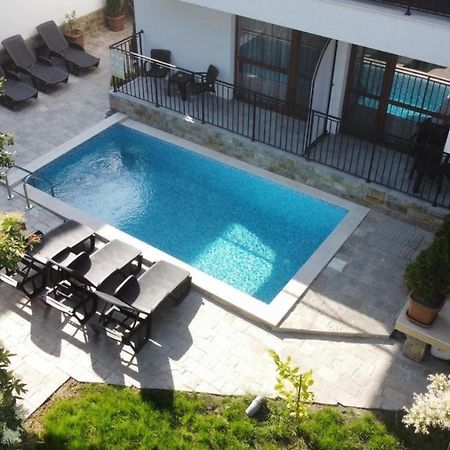 Villa Aqua Family Hotel Burgas Exterior photo