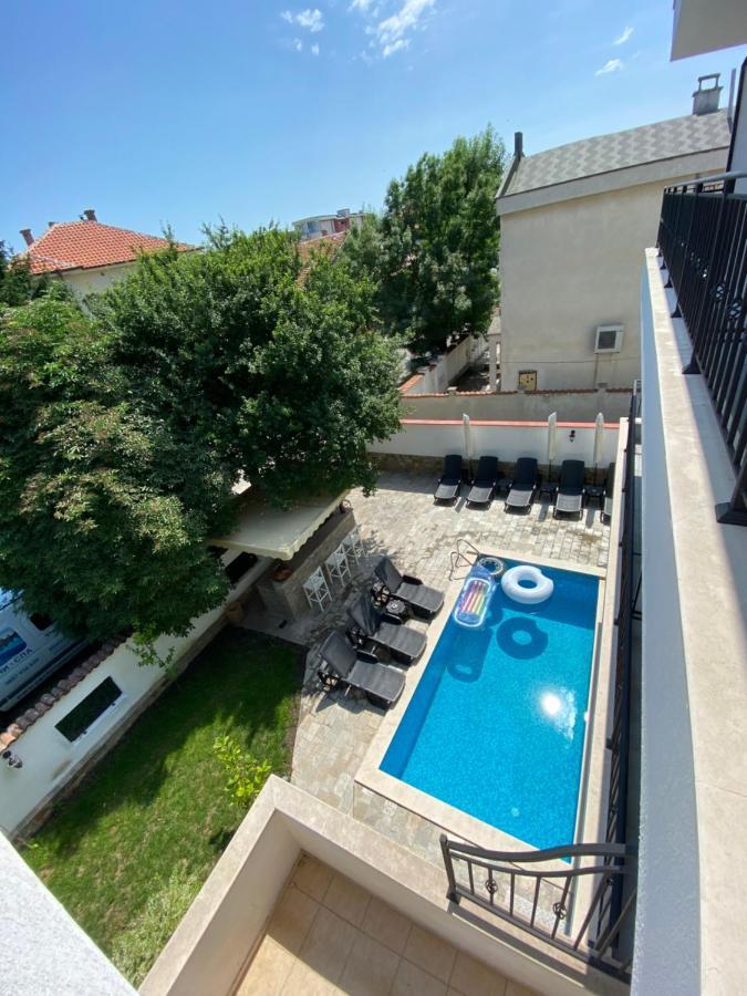 Villa Aqua Family Hotel Burgas Exterior photo